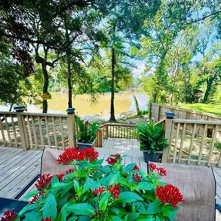 Secluded Riverside Oasis Private Deck Dock Baton Rouge Exterior foto